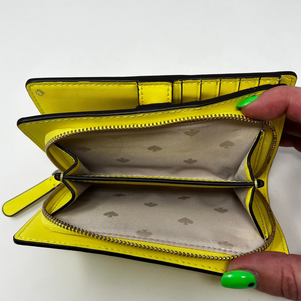 Kate Spade Archie Comics New York Yellow Milkshake Bifold Wallet Zip Around - Picture 5 of 8